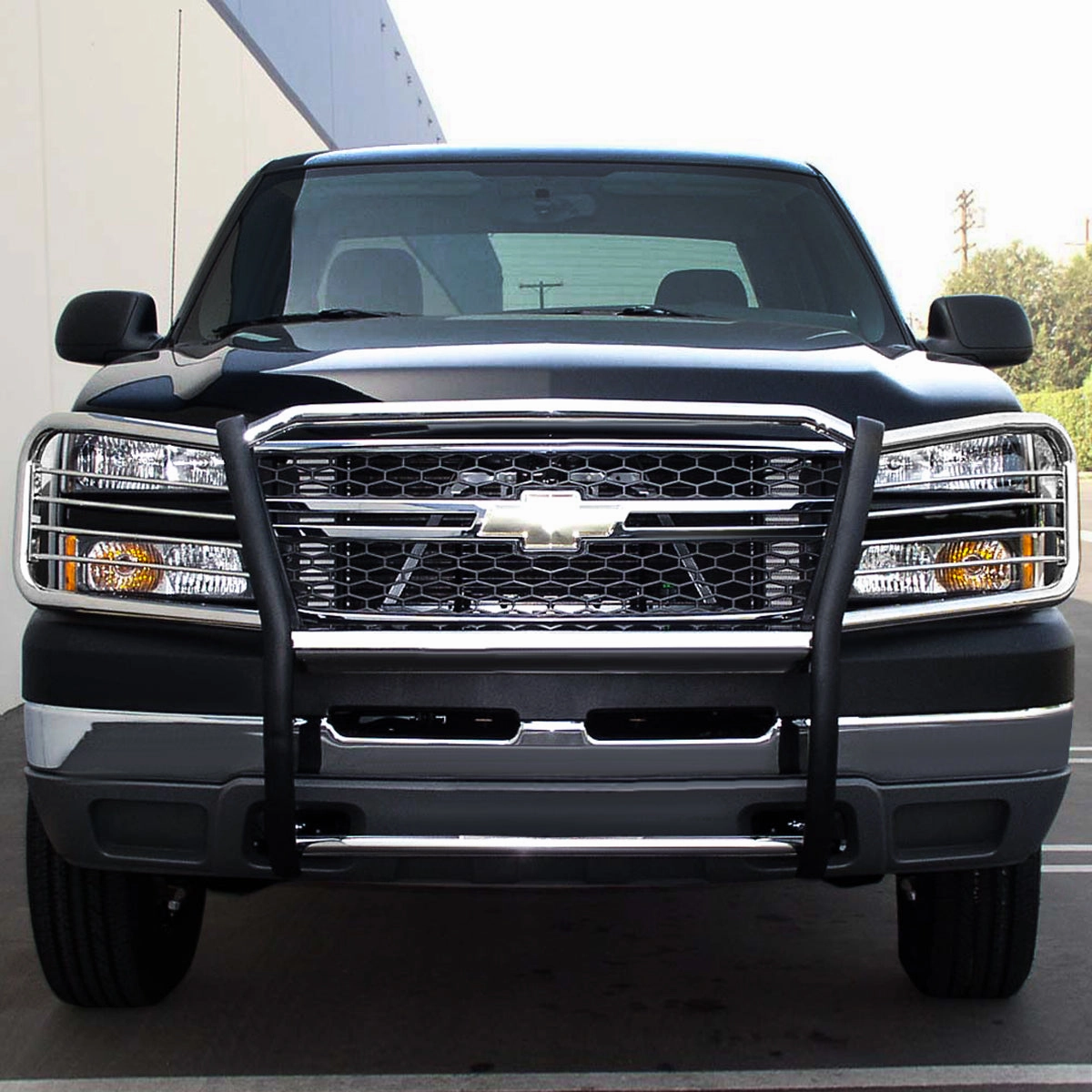 02-06 Chevy Avalanche 1500 Brush Grille Guard - Stainless Steel