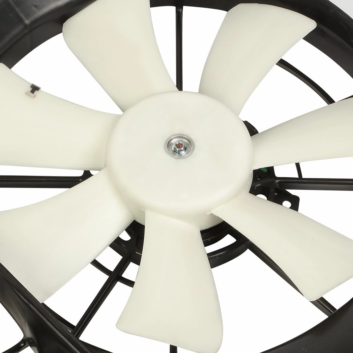 04-08 Chrysler Pacifica 4.0L Radiator Cooling Fan Assembly - CH3115134