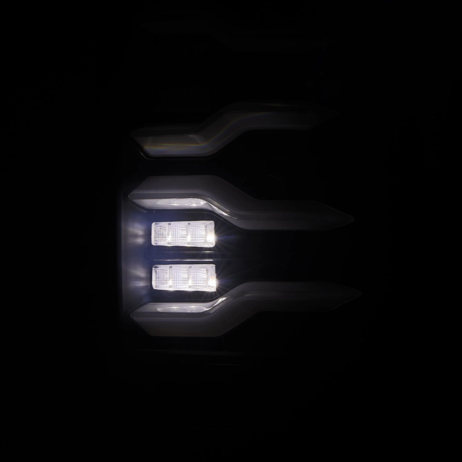19-24 Ram 2500/3500 LUXX-Series LED Tail Lights Alpha-Black