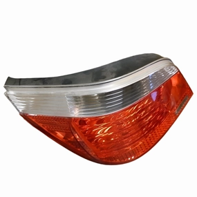 2004-2007 BMW 525i 530i 545i 550i TAIL LIGHT LAMP REAR LEFT DRIVER SIDE - OEM