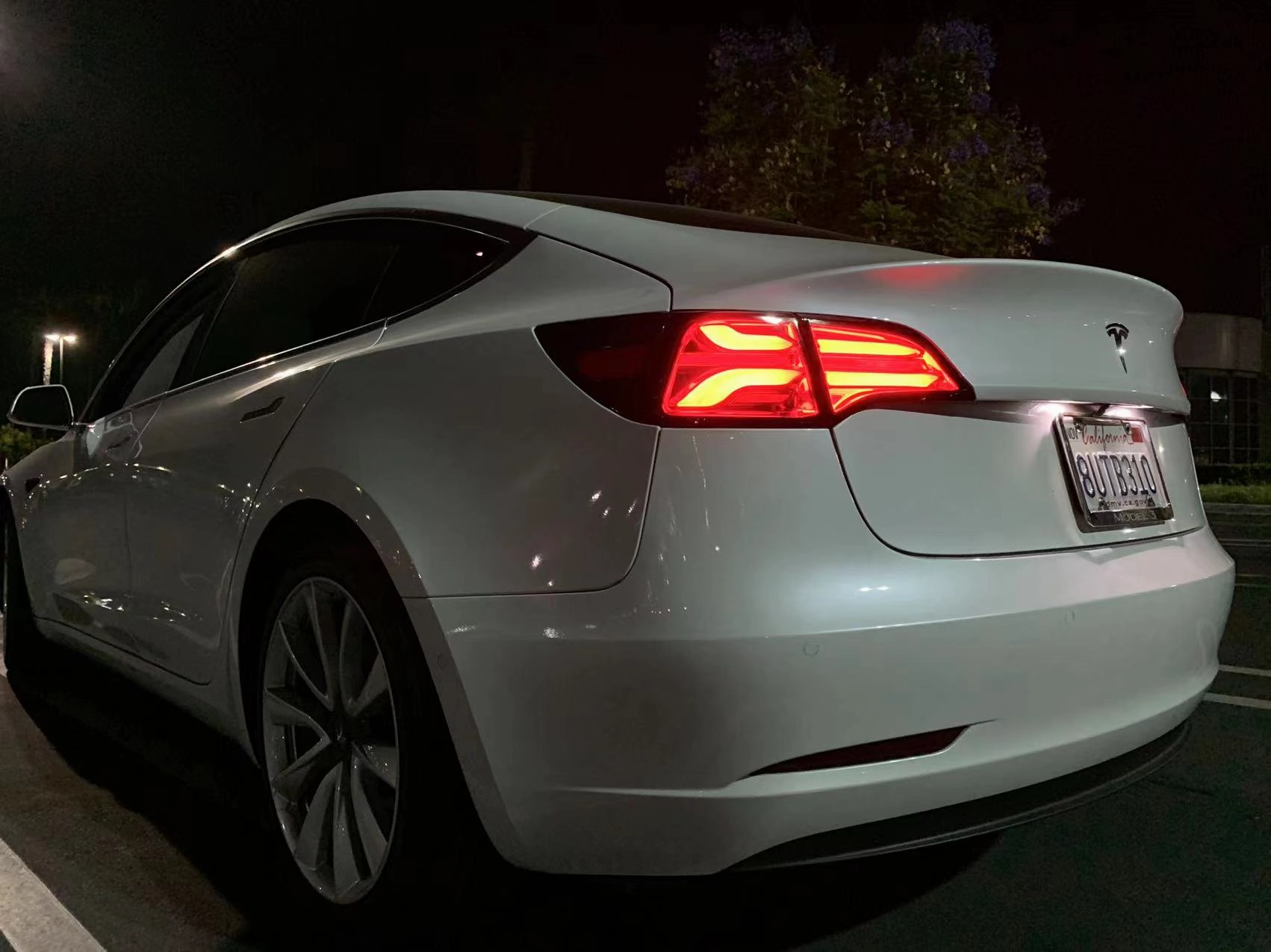 20-24 Tesla Model Y (With Stock Amber Turn Signal) PRO-Series LED Tail Lights Jet Black