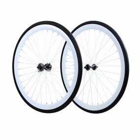 45 Wheels White