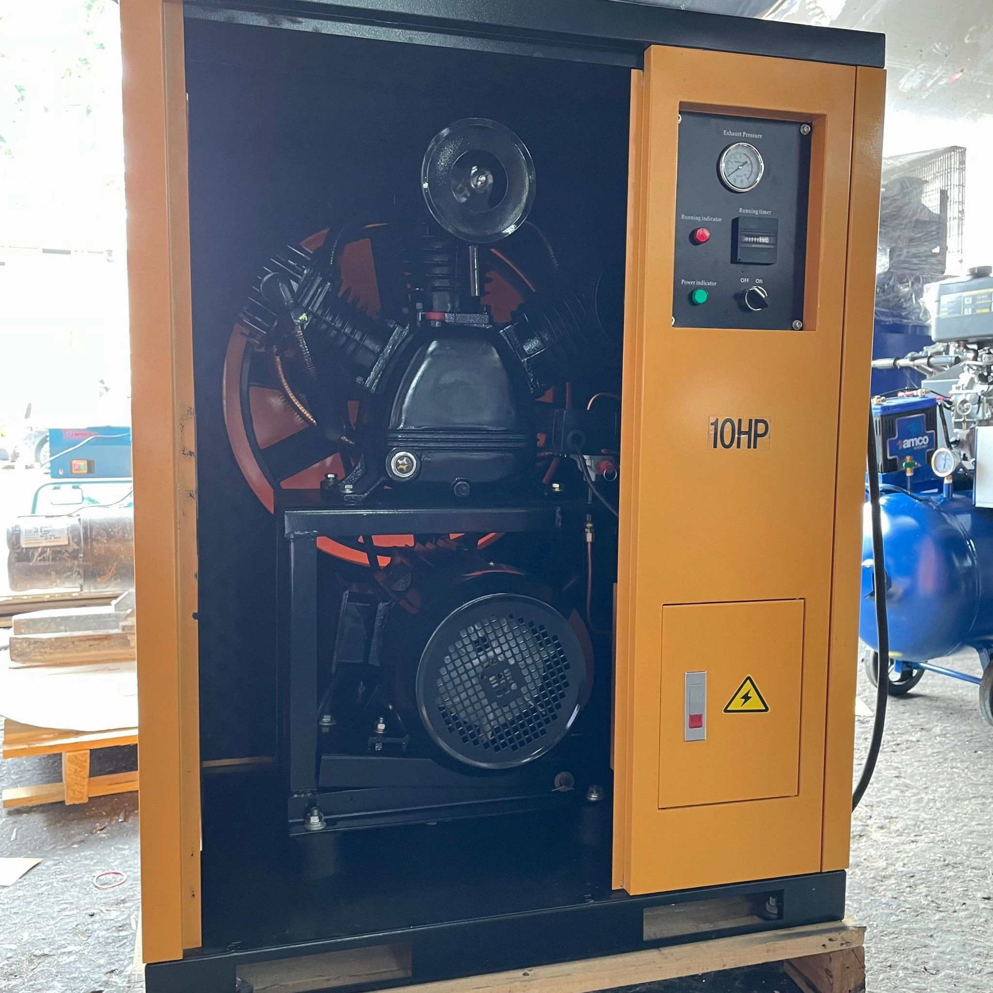 Airstrong 10hp 415v Silent Box Compressor | Model : A-QWB-0.8