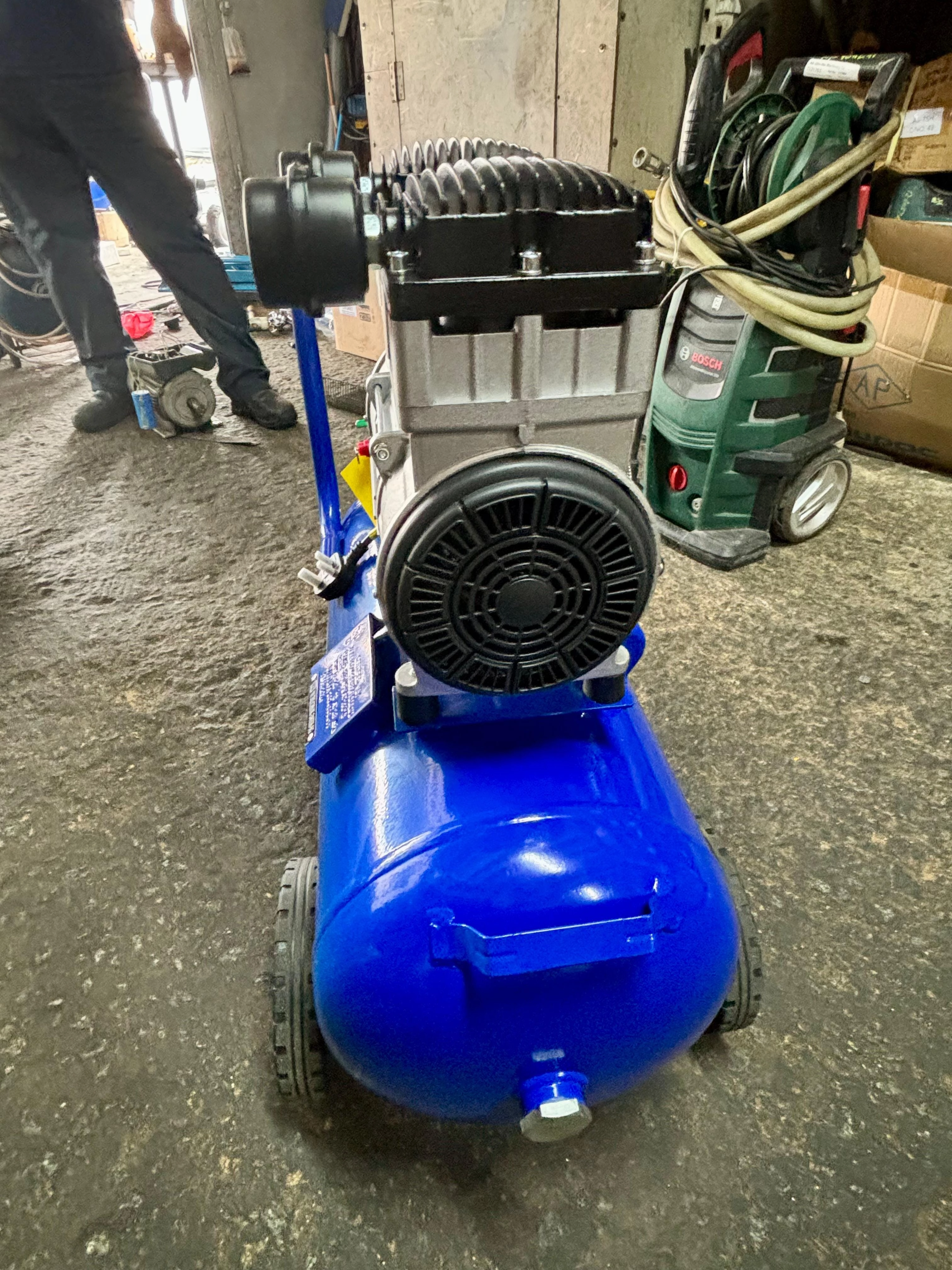 Airstrong 1500W 50L 240V Oil Free & Silent Air Compressor | Model : GDG30-50L