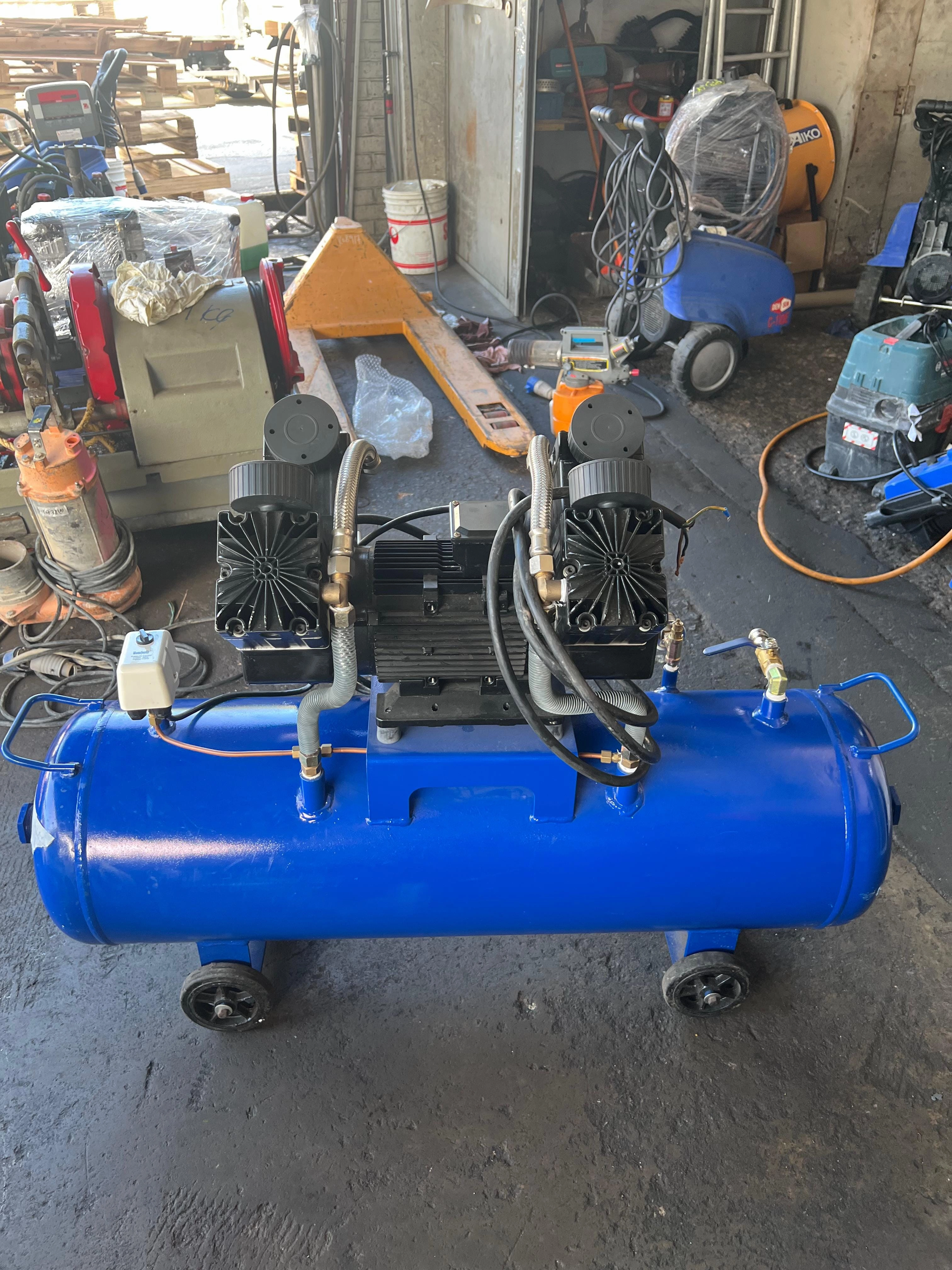Airstrong 4.5HP 100L 3 Phase Oil Free &amp; Low Silent Compressor | Model: ASV4-100H