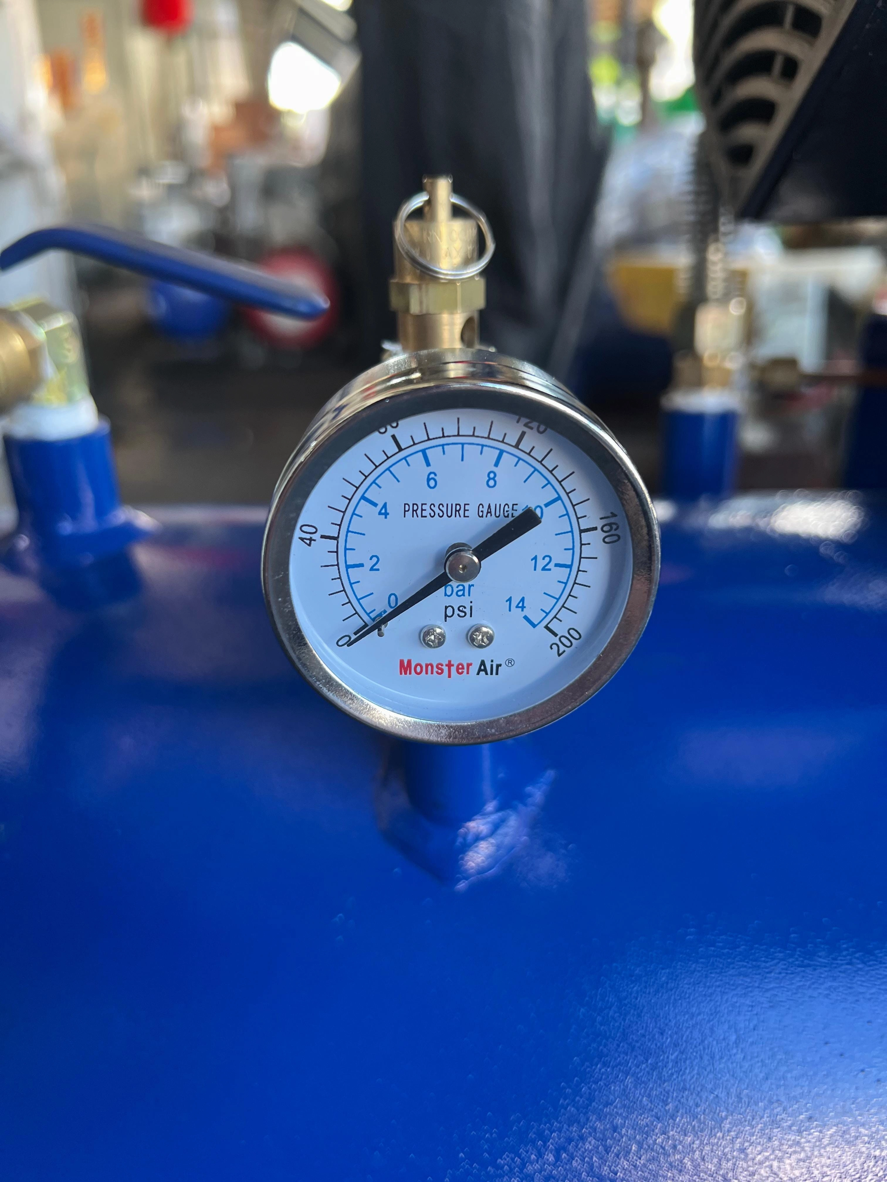 Airstrong 4.5HP 100L 3 Phase Oil Free &amp; Low Silent Compressor | Model: ASV4-100H