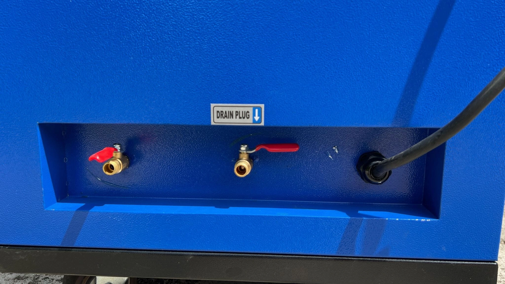 AIRSTRONG 6HP 120L 240V Oilless & Silent Box Air Compressor For Dental and Laboratory Lab | Model : AS-COF15-60120-ASME