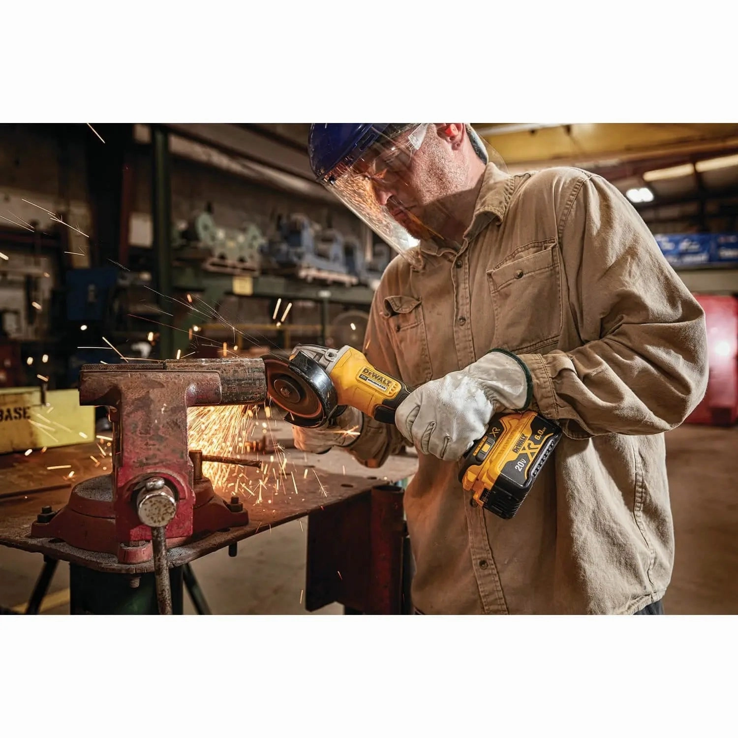 DEWALT DCG413R2-20V MAX* XR Angle Grinder Tool Kit, 4-1/2-Inch, Paddle Switch with Kickback Brake