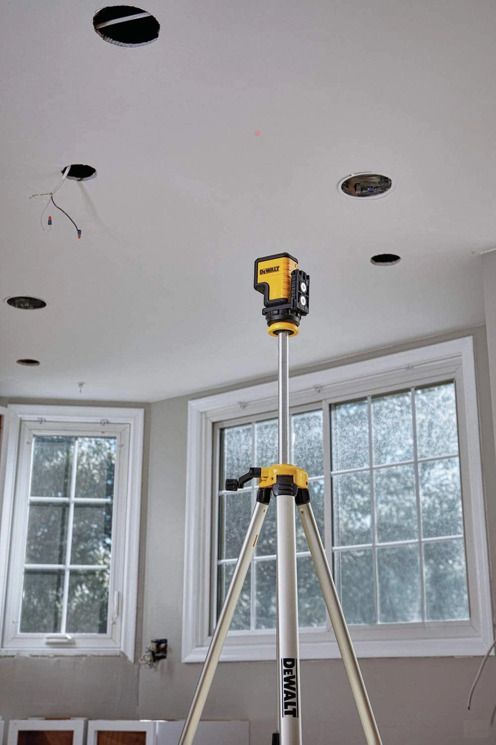 DEWALT Red 3 Spot Laser Level [DW08302]