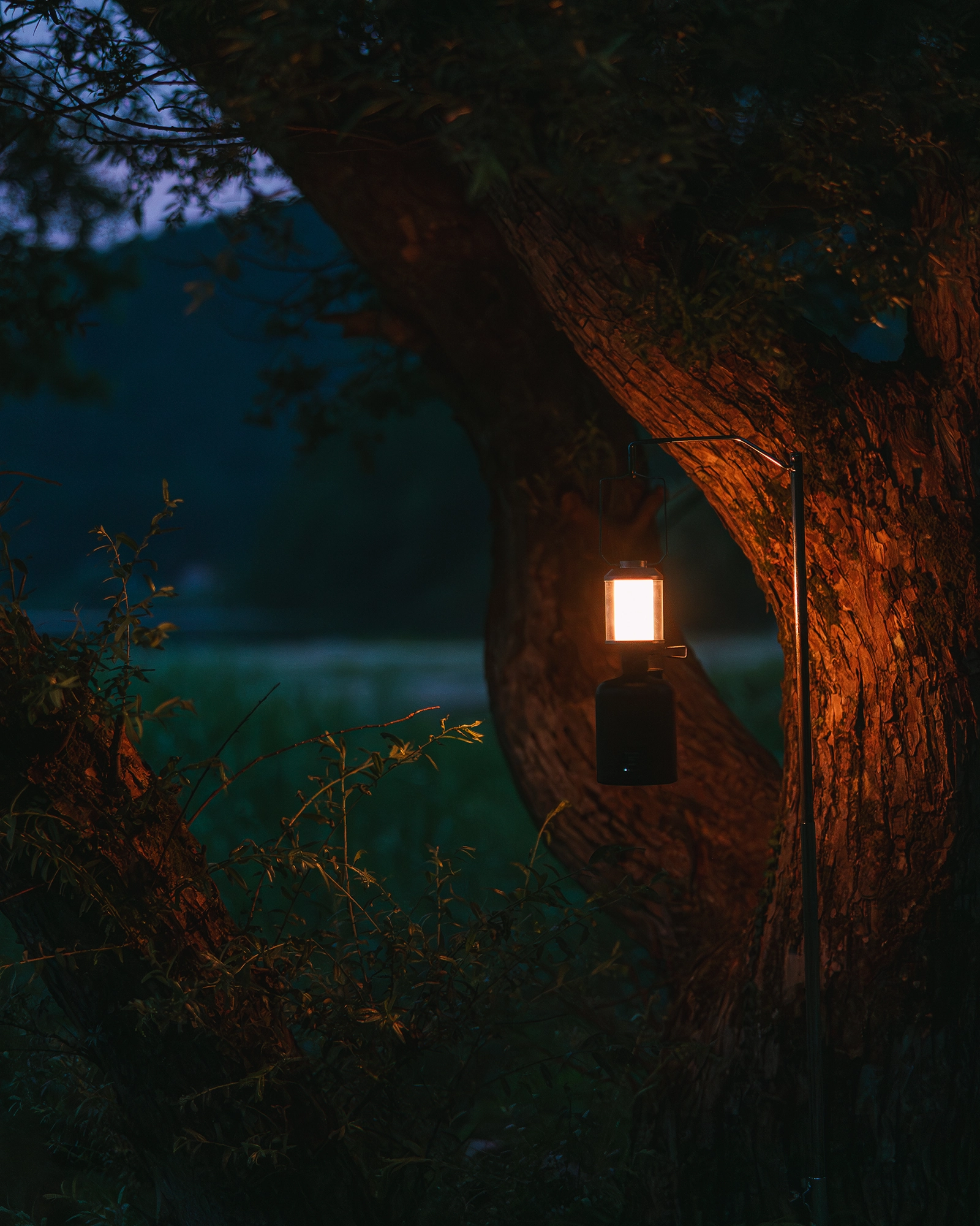 GigaPower Hanging Lantern