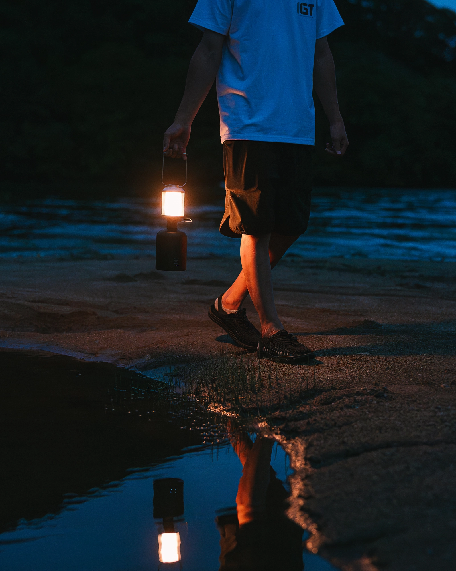 GigaPower Hanging Lantern
