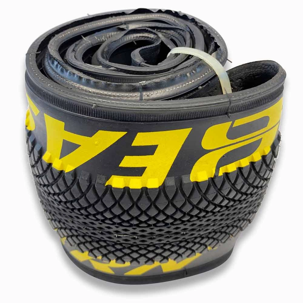 Growler Tire 26"