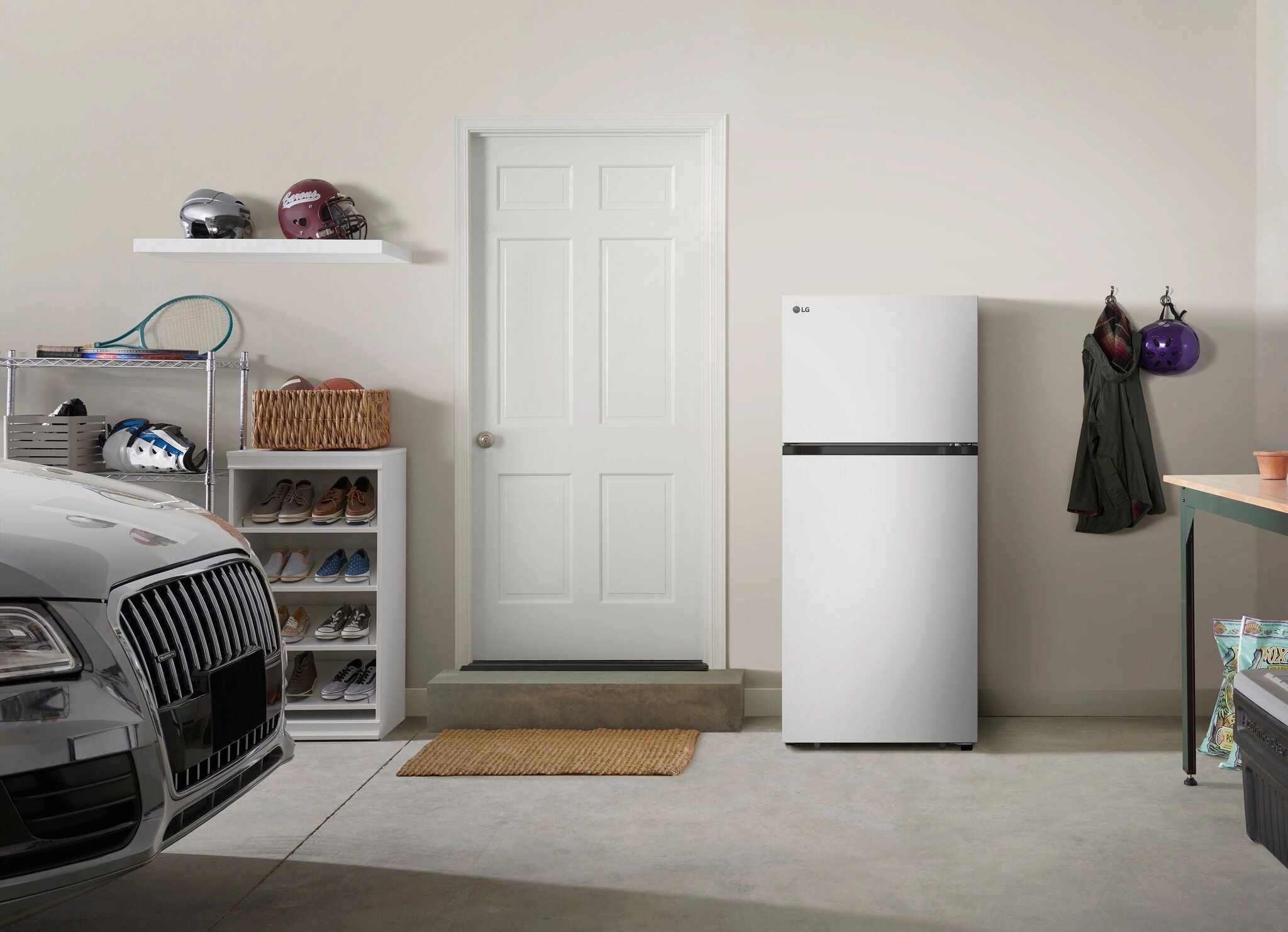 LG WhiteTop Mount Refrigerator (18 cu. ft) - LT18S2100W
