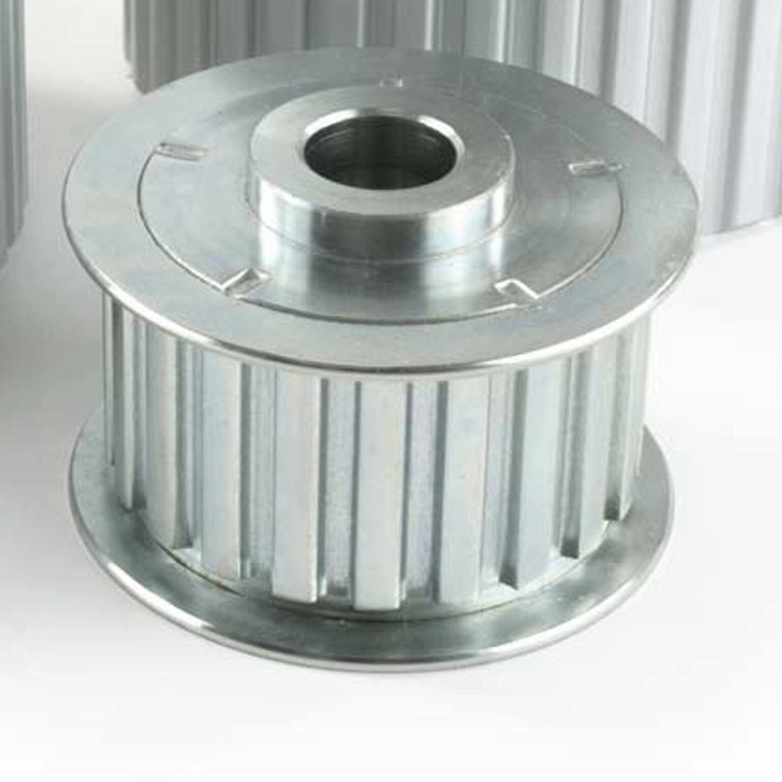 Long Water Pump Gilmer Style Pulley Kit Compatible with Chevy Small Block (SILVER)