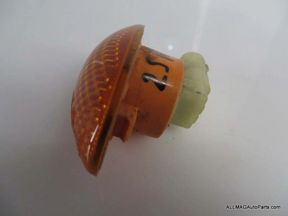 Mini Cooper Base Fender Scuttle Signal Light Amber 63137166013 02-08 R52 R50