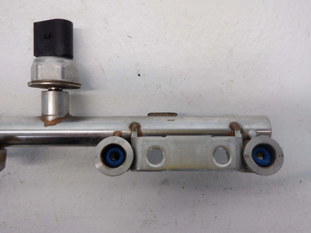 Mini Cooper S JCW Fuel Rail N18 13537630645 12-16 R5x R6x