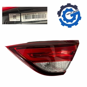 New OEM Mopar Right Inner Tail Light Lamp For 2015-2017 Chrysler 200 68110364AA