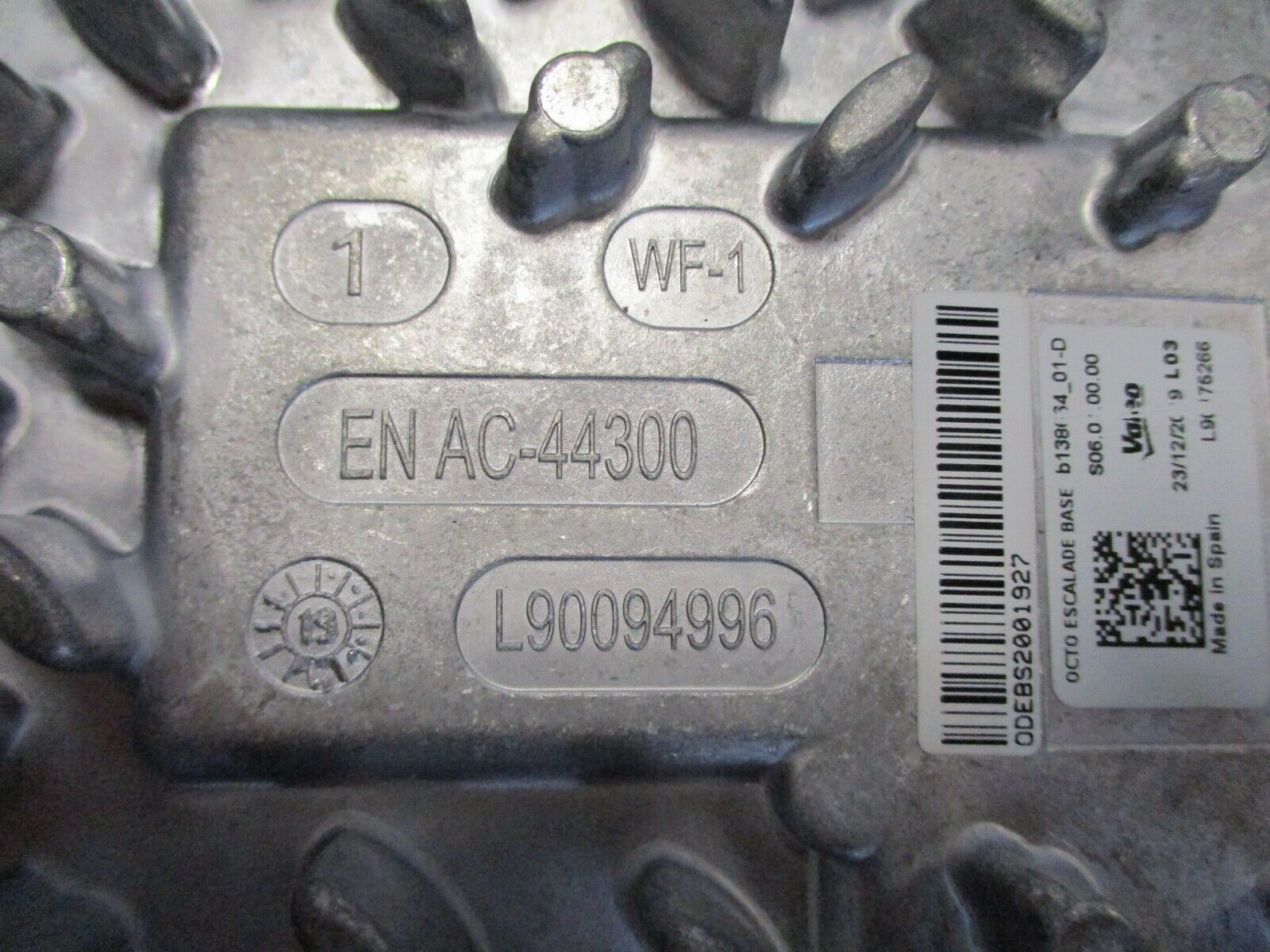 New OEM Valeo Led Headlight Ballast Module 2021-2023 Cadillac Escalade L90094996