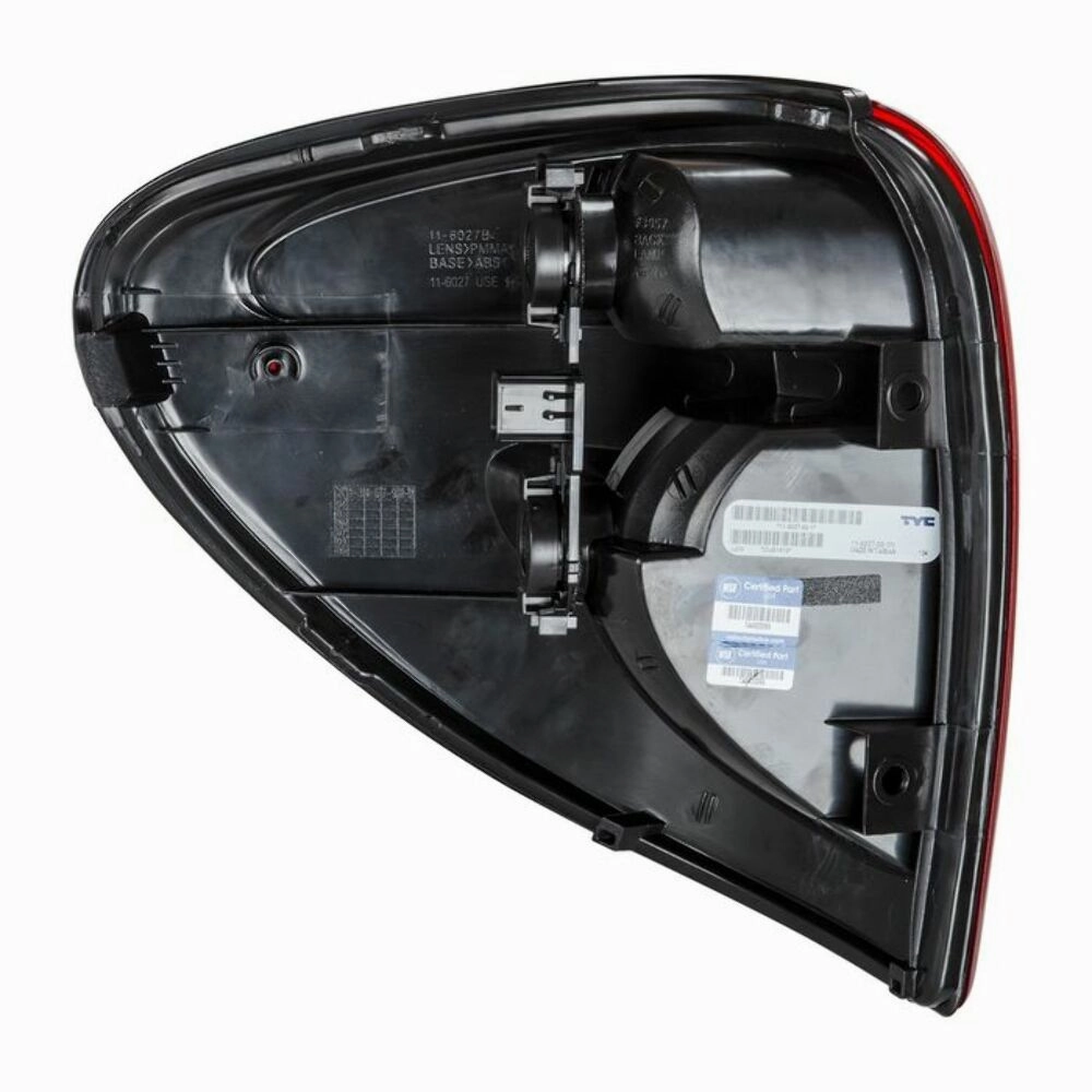 New passenger (right) side tail light assembly for 2004-2007 Town & Country, Caravan, Grand Caravan from TYC