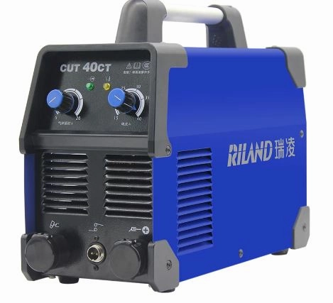 Riland 220V Plasma Machine  Come With 5m Torch Pt-31 & 3m Welding Cable Set | Model : W-CUT40CT-R