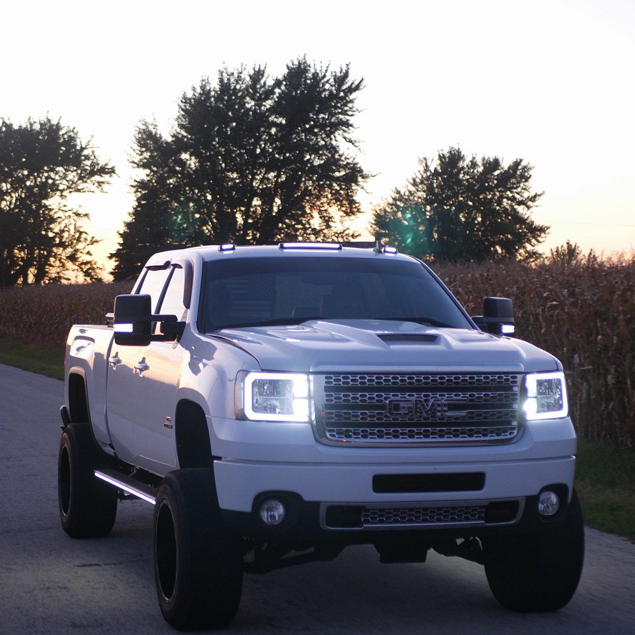 S-Series Cab Lights | 2007.5-2013 Chevy Silverado & GMC Sierra 1500 Retrofit