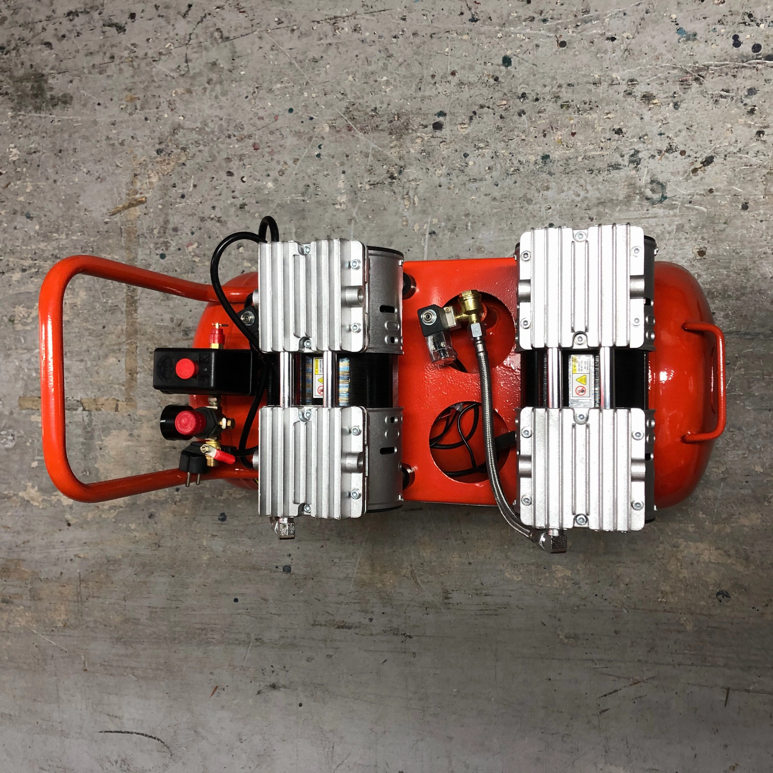 Tiger 3HP 50L 220V Oil Free Air Compressor (FOR EXPORT ONLY) | Model : A-OF-550*2/50L