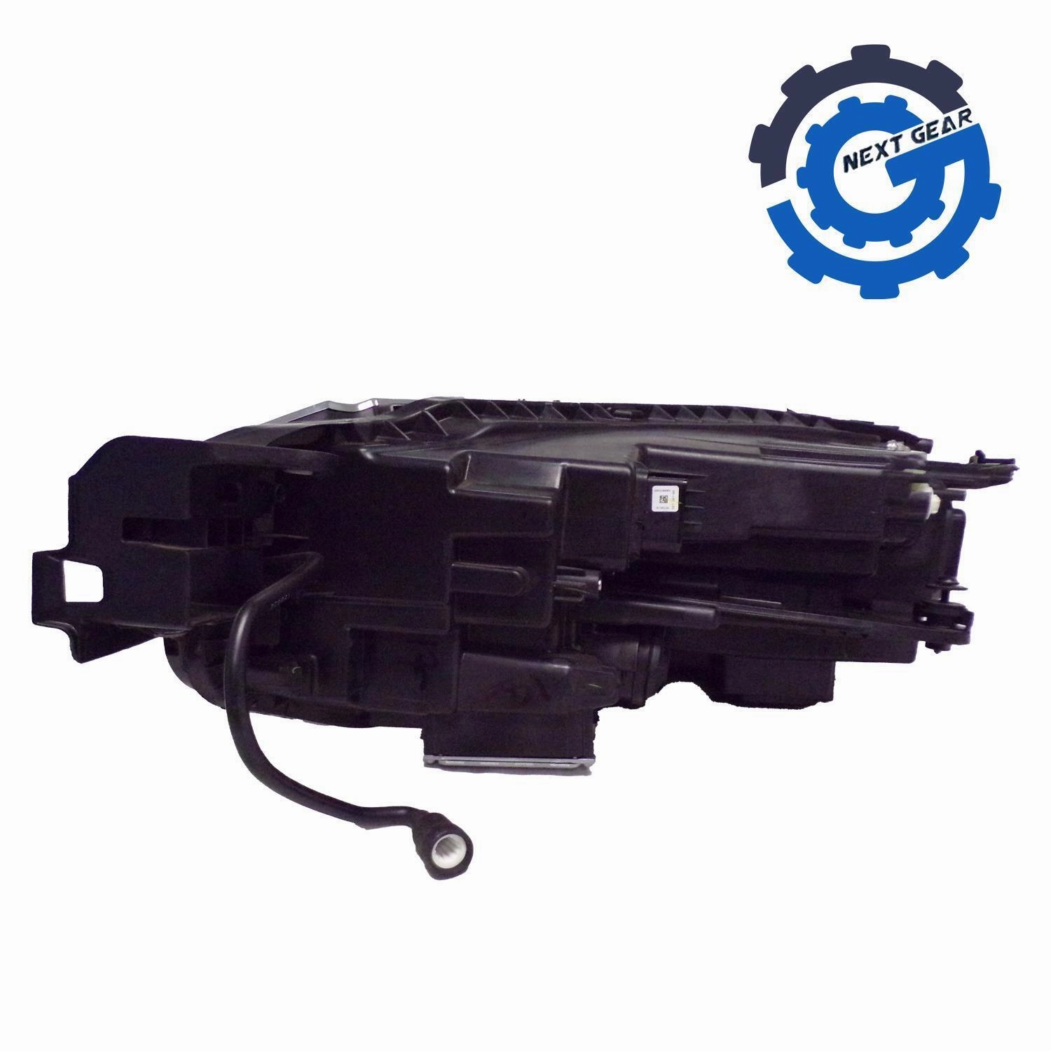 Volkswagen Right LED Headlight Assembly for 2020-2022 Passat 561-941-082-A