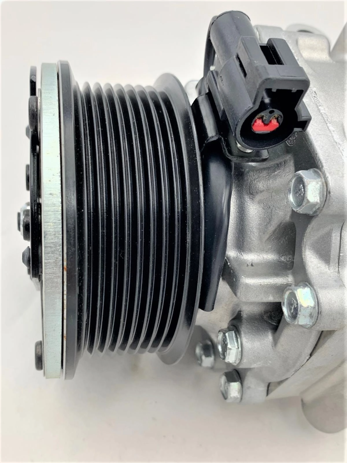 YC4H19d629CC New Ford STERLING L-SERIES A/C Compressor w/ 8 groove Clutch TPS